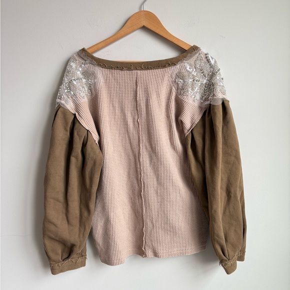 POL Thermal Glam Patch Top MEDIUM - Picture 3 of 6